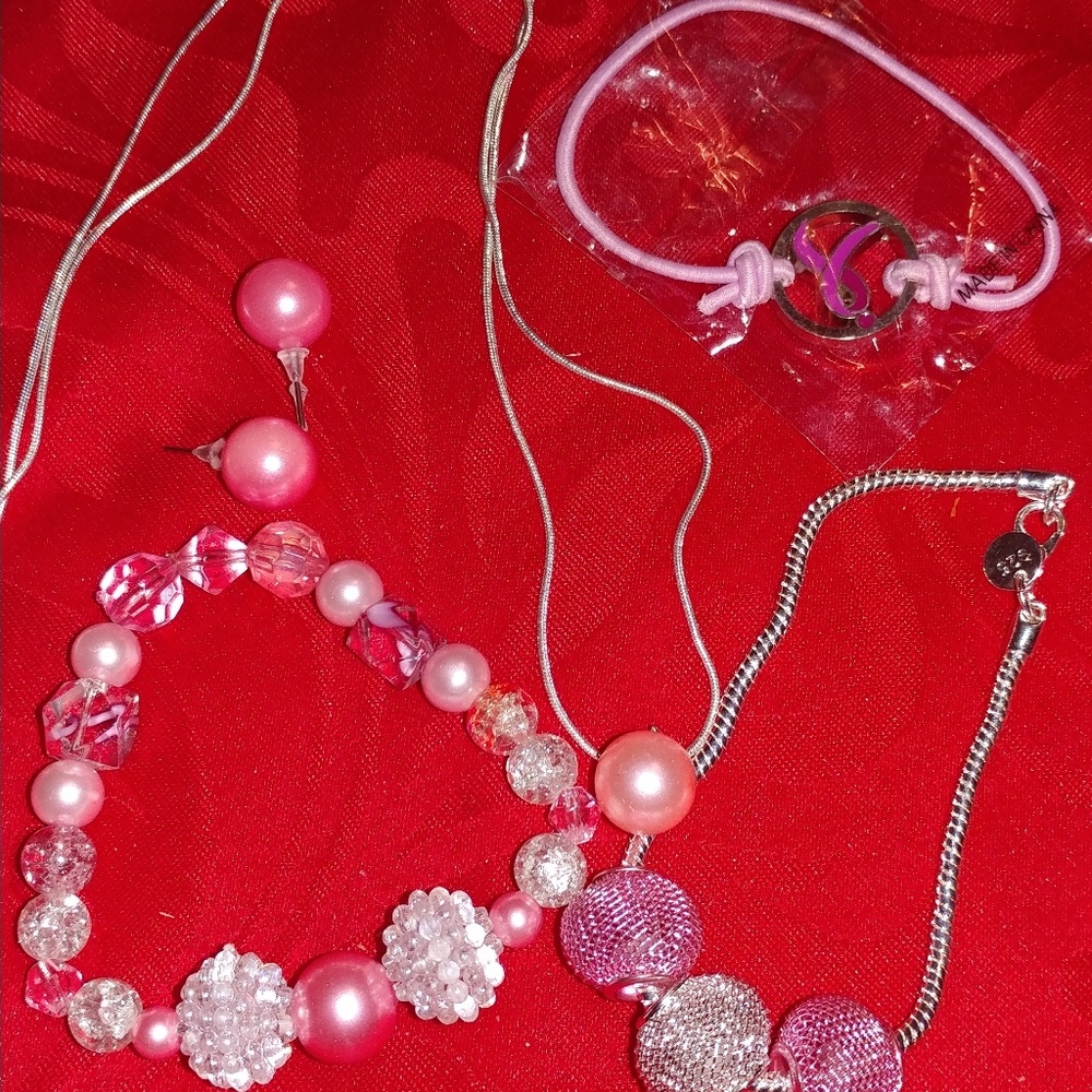 🆕pretty in pink